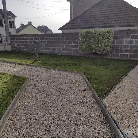 Eco-logis Le 50, Maison Avec Jardins Et Terrasse Privatifs