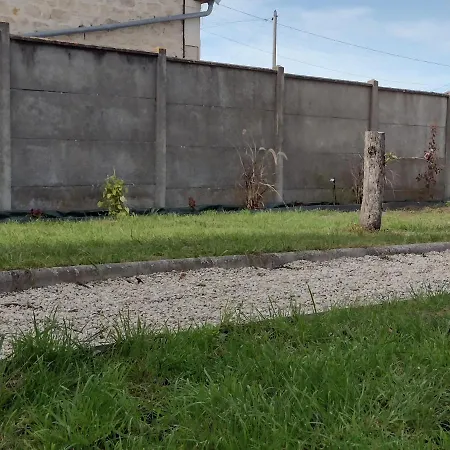 Eco-logis Le 50, Maison Avec Jardins Et Terrasse Privatifs