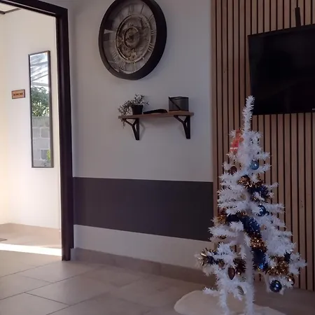 Eco-logis Le 50, Maison Avec Jardins Et Terrasse Privatifs Ferienhaus *