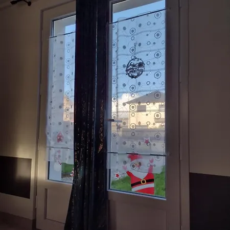 Eco-logis Le 50, Maison Avec Jardins Et Terrasse Privatifs Holiday home Mondeville (Calvados)