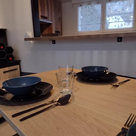 Eco-logis Le 50, Maison Avec Jardins Et Terrasse Privatifs Dom wakacyjny *