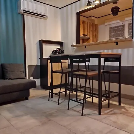 Dom wakacyjny Eco-logis Le 50, Maison Avec Jardins Et Terrasse Privatifs