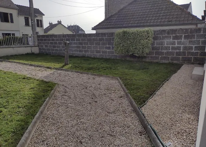 Eco-logis Le 50, Maison Avec Jardins Et Terrasse Privatifs