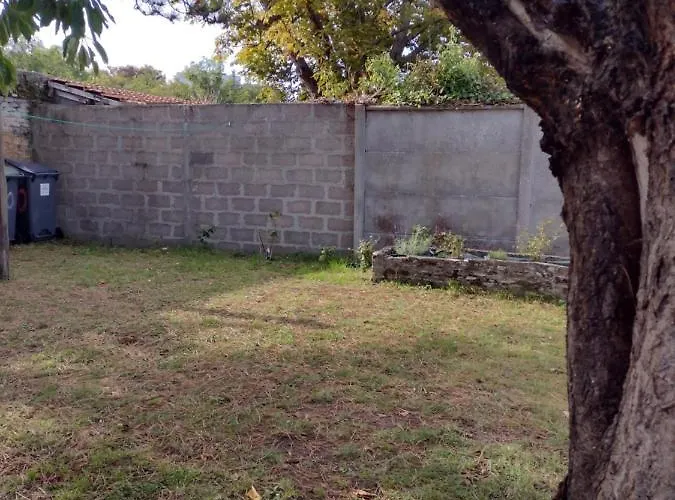 Eco-logis Le 50, Maison Avec Jardins Et Terrasse Privatifs بيت للعطل *