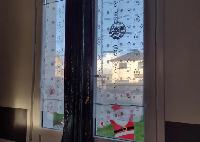 Eco-logis Le 50, Maison Avec Jardins Et Terrasse Privatifs بيت للعطل مونديفيل