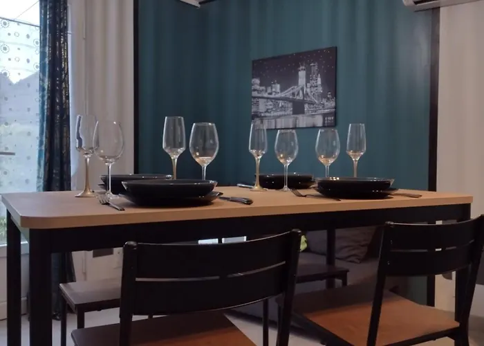 Eco-logis Le 50, Maison Avec Jardins Et Terrasse Privatifs بيت للعطل مونديفيل