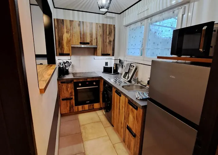 بيت للعطل Eco-logis Le 50, Maison Avec Jardins Et Terrasse Privatifs مونديفيل