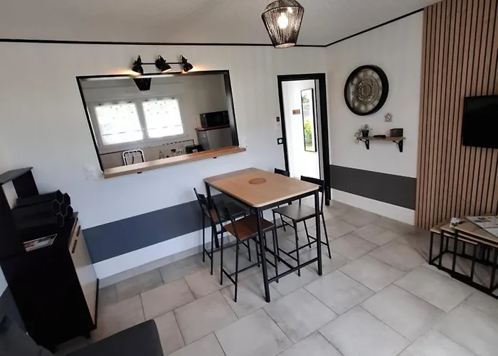 بيت للعطل Eco-logis Le 50, Maison Avec Jardins Et Terrasse Privatifs